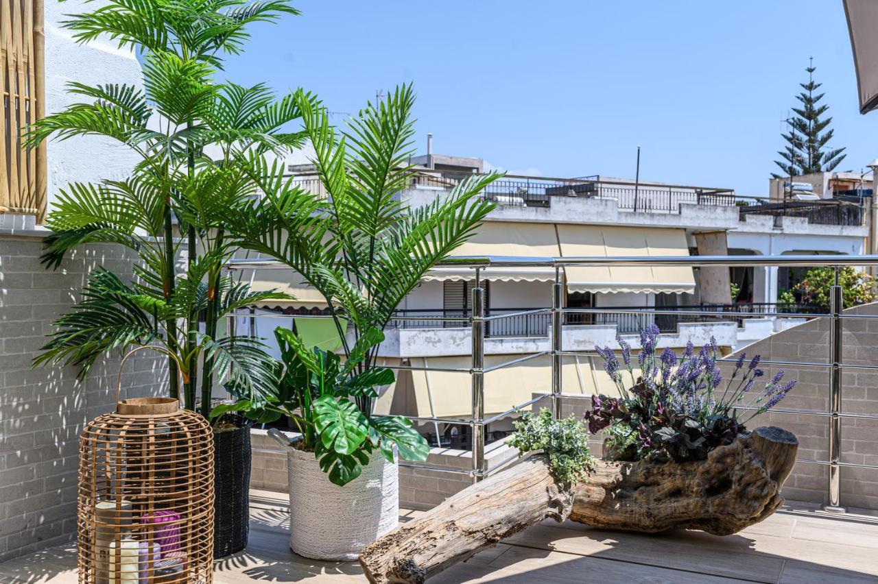 Fiorela'S Casa- A Stylish Loft Apartment In The Heart Of Preveza Bagian luar foto